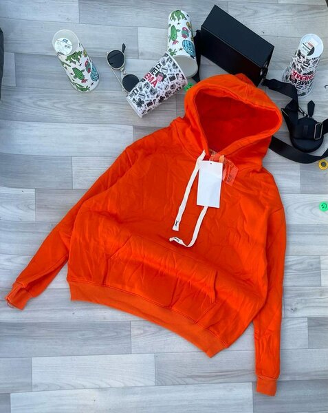PULL-OVER