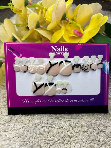 Ongles Press-Ons Design Chic