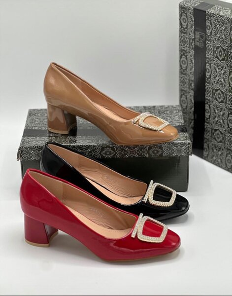 Ladies heel