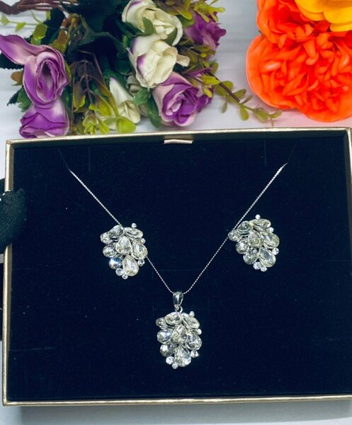 Jewelry set