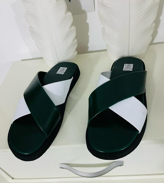 Sandales