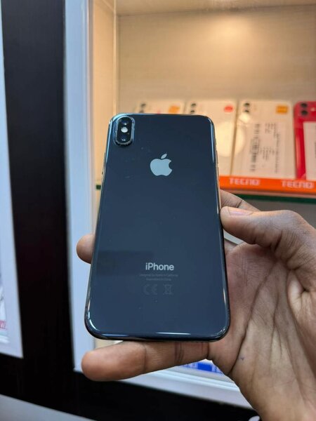 IPHONE X