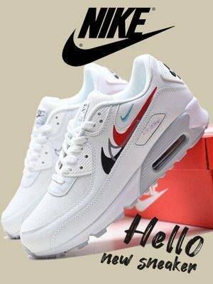 Nike Air Max 90 Sneakers