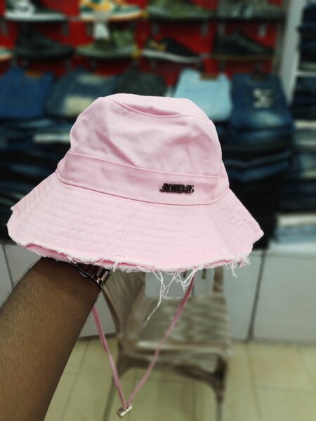 Chapeeau avec code