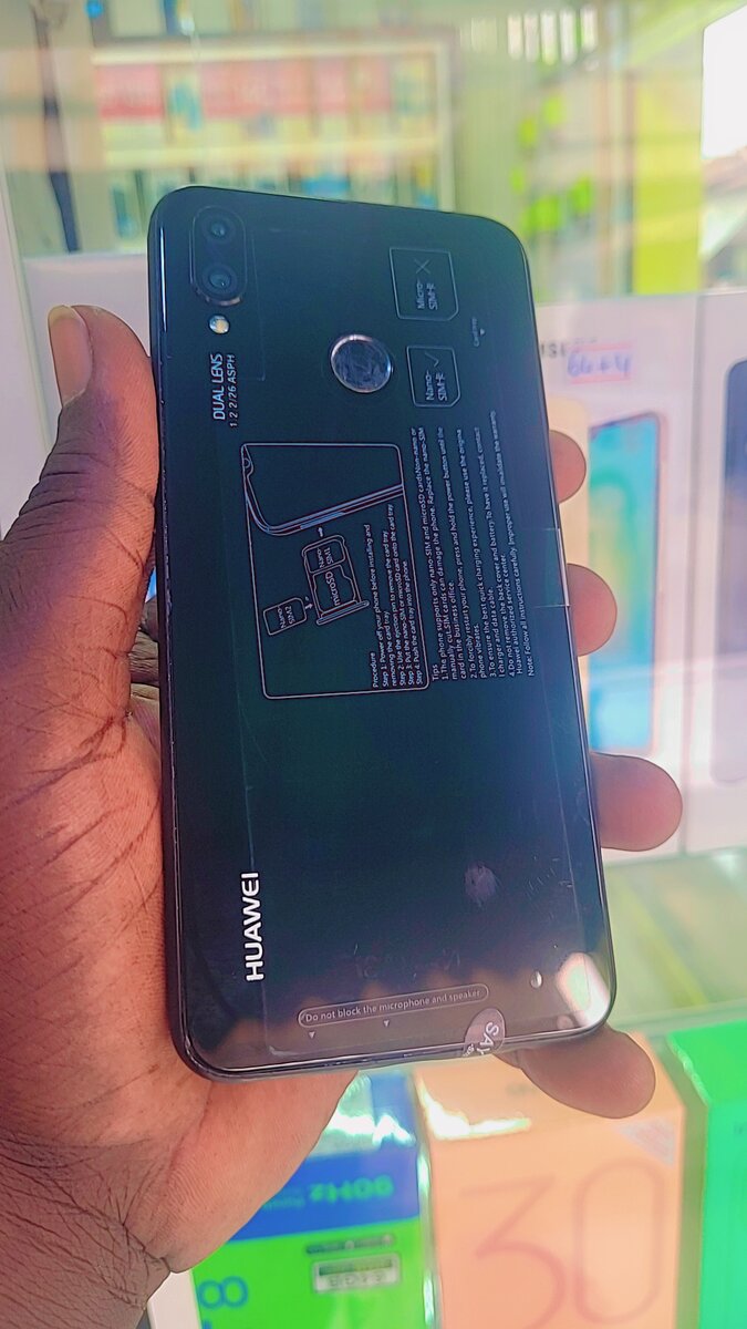 Huawei nova 3i