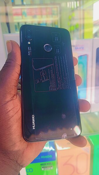 Huawei nova 3i