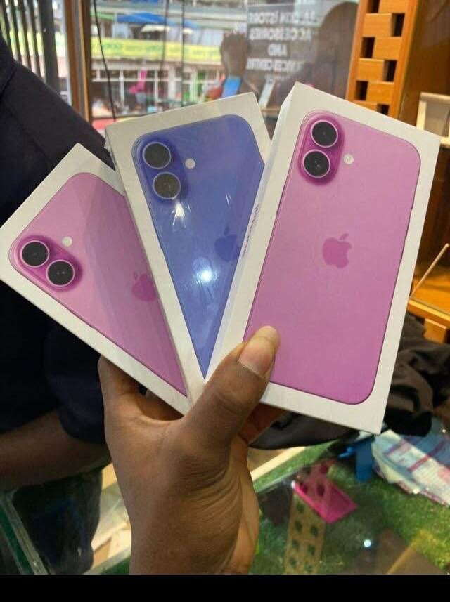 iPhone 16