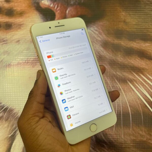 Apple iPhone 8 Plus 64GB Gold