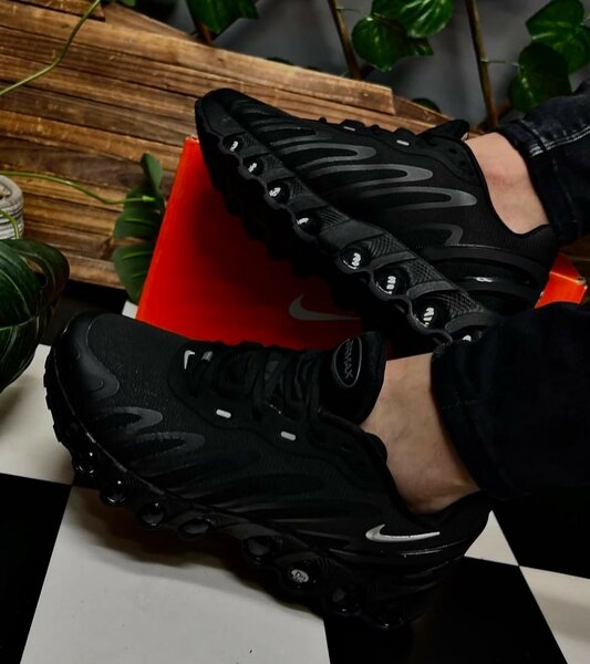 NIKE AIRMAX CLASSIC