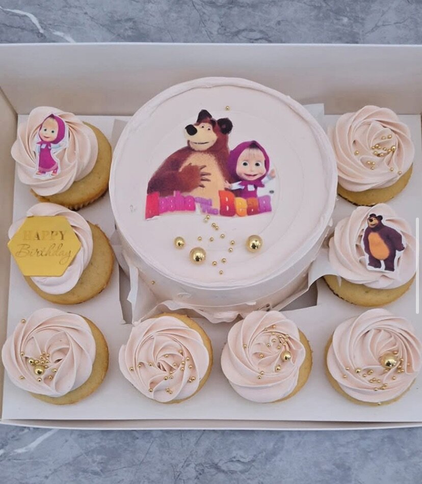 Cakes And cupcakes
