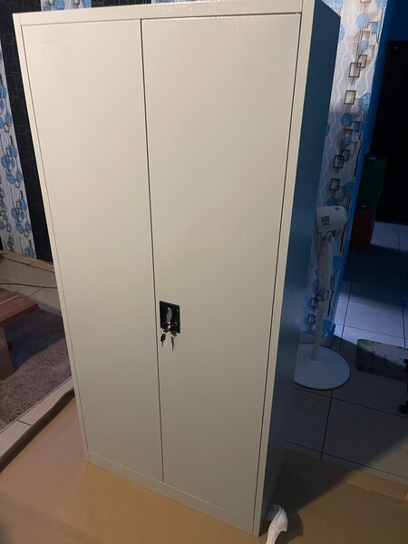 Armoire métallique