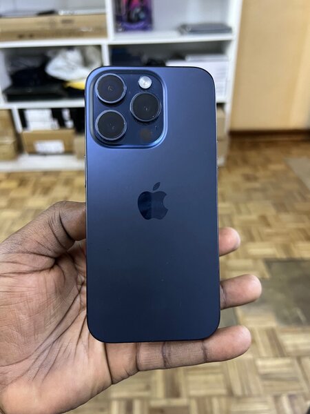 Apple iPhone