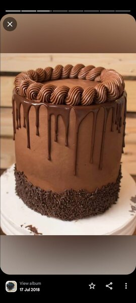Cakes and flowers