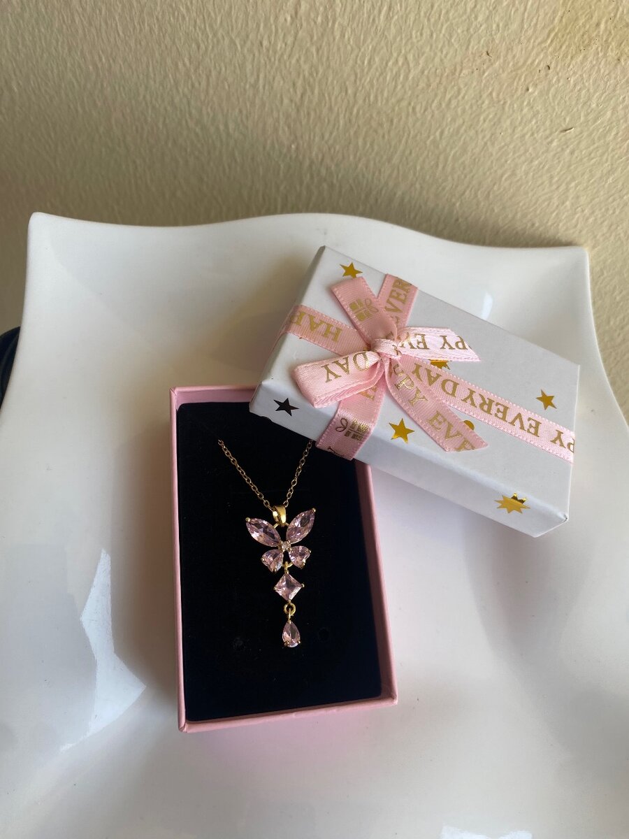 Timeless jewelries