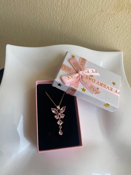 Timeless jewelries