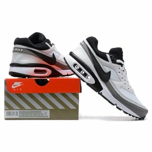 NIKE AIRMAX