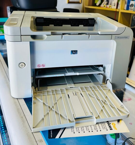 HP Laserjet P1606