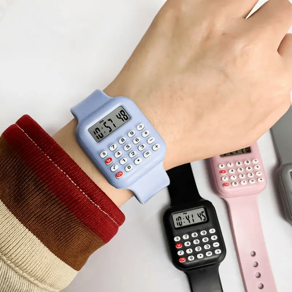 Montre calculatrice multifonction