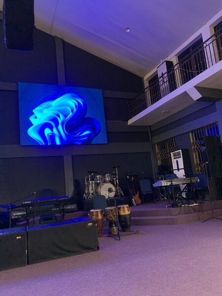 LED screen