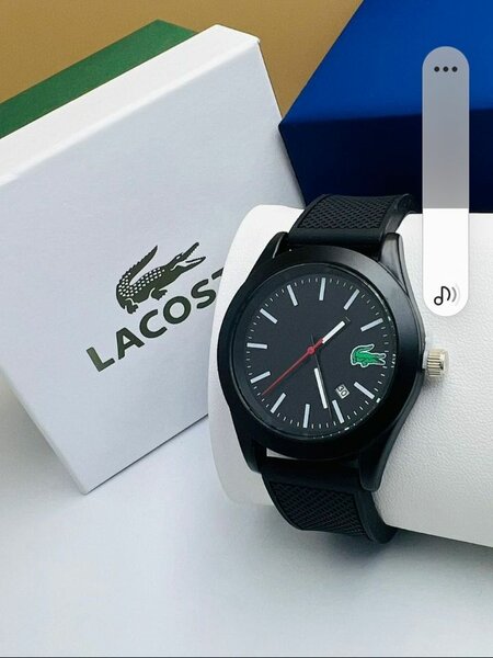 Montre Lacoste