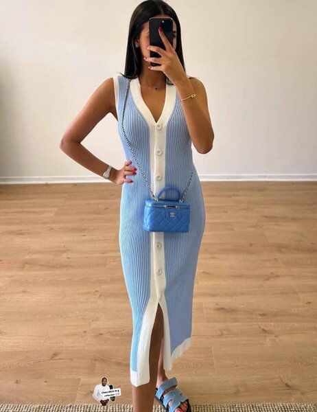 Une robe longue