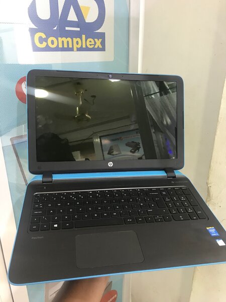 HP pavilion 15