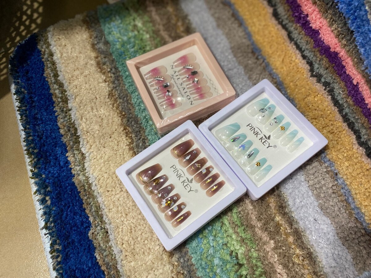 Ongles Pré-Designés Élégants