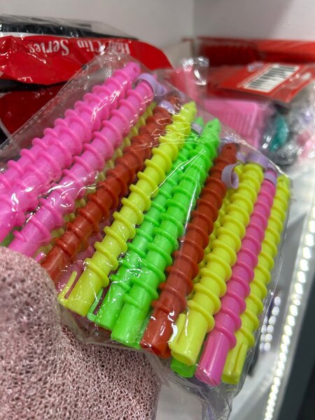Spiral hair perm rod