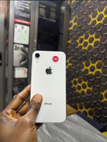 Clean iPhone XR