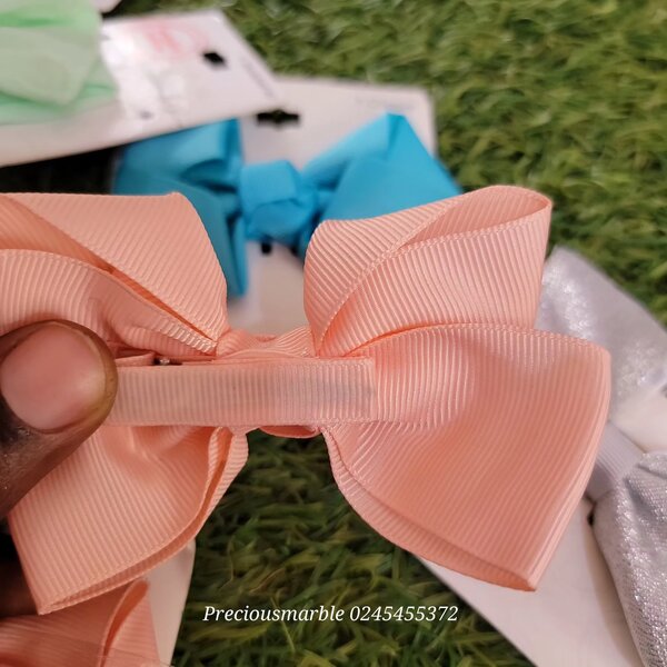 Hair clips