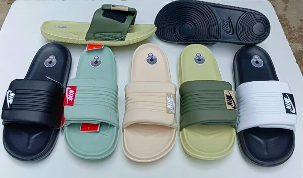 Claquettes confort Nike