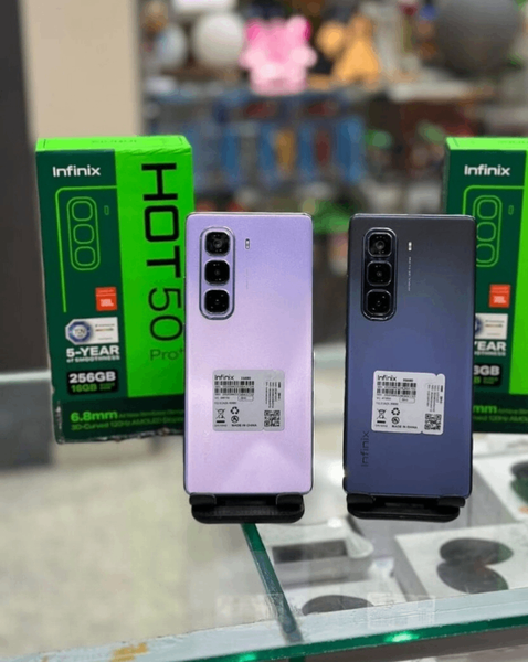 Infinix HOT 50 Pro+ Smartphone 256GB