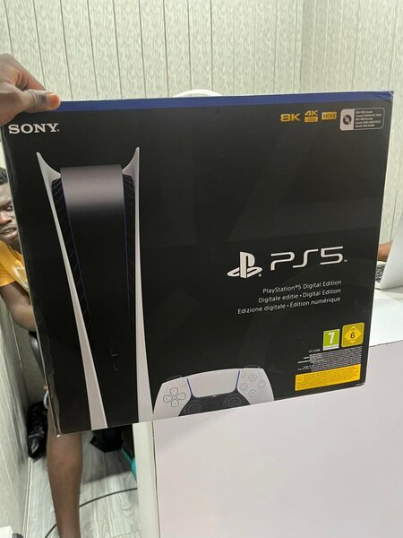 PS5 DIGITAL 10JEUX