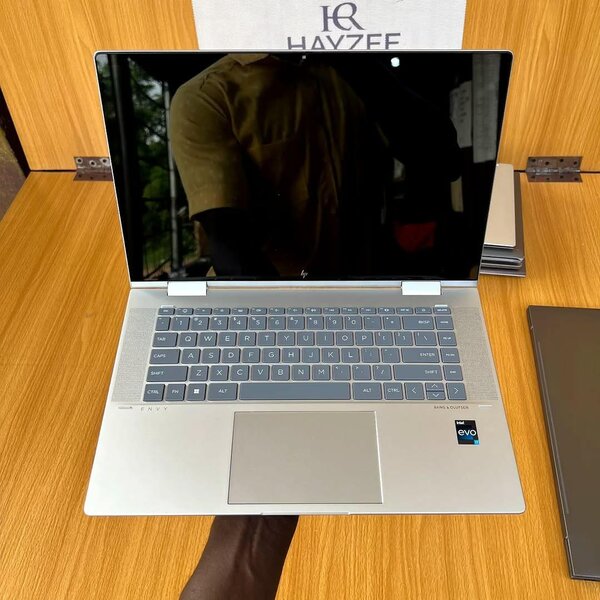 HP laptop