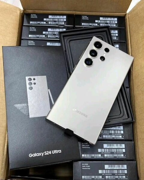 Samsung S24 ultra 160 gig