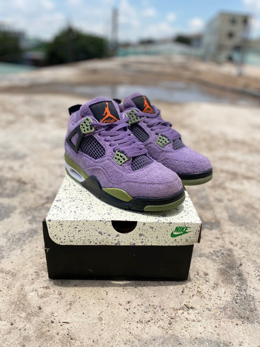 Retro Jordan 4