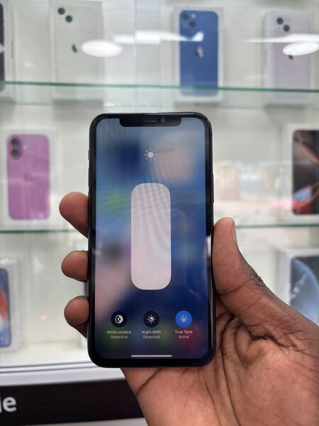 iPhone 11 Pro 64Go