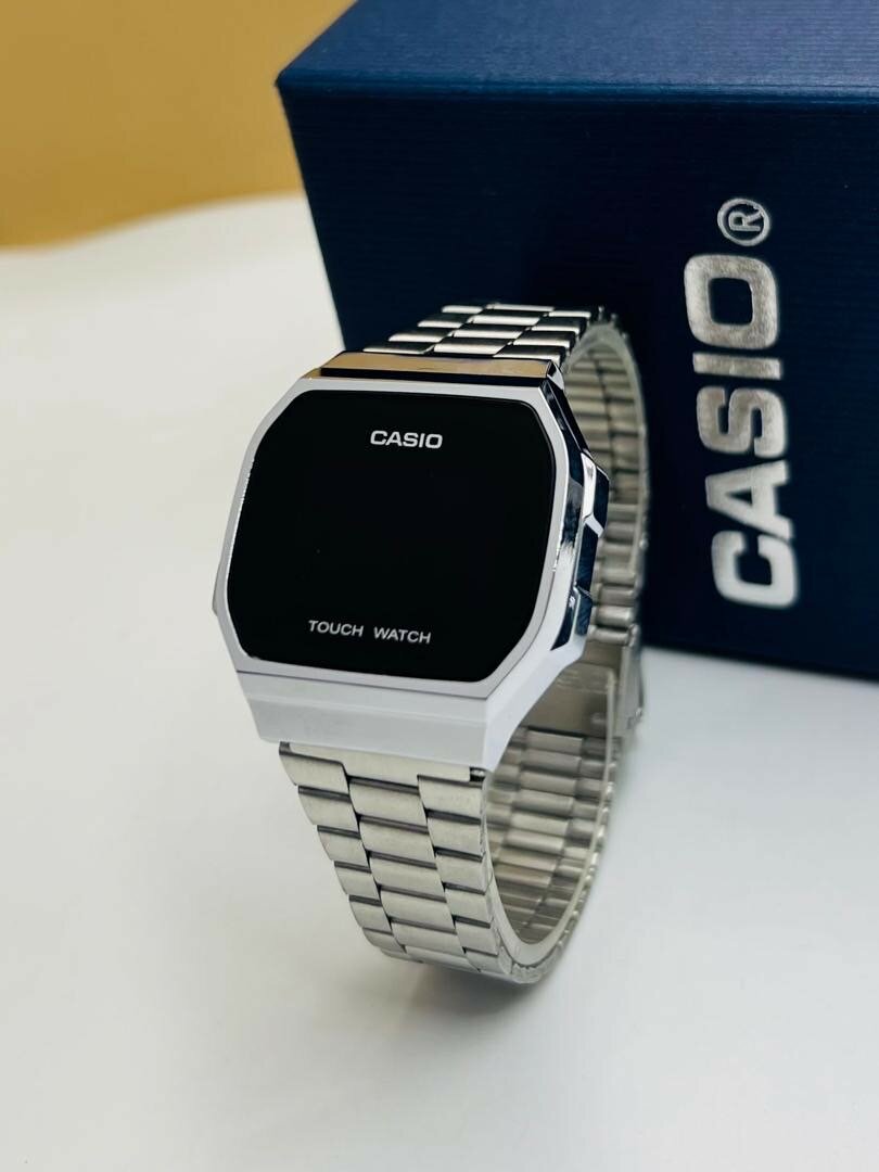 Montre Originale ( CASIO )