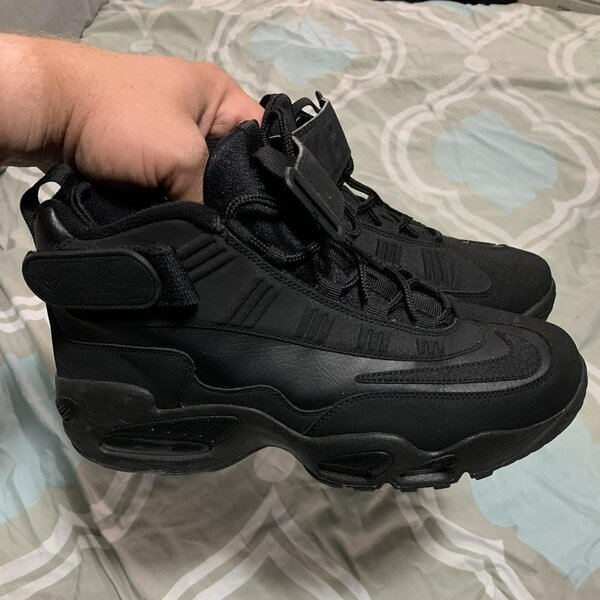 Nike 24