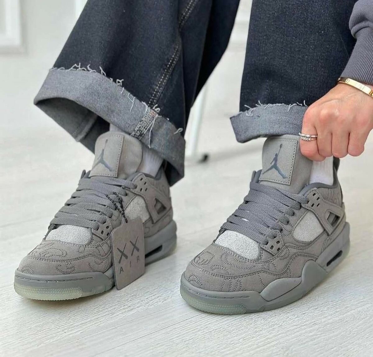 Air Jordan 4