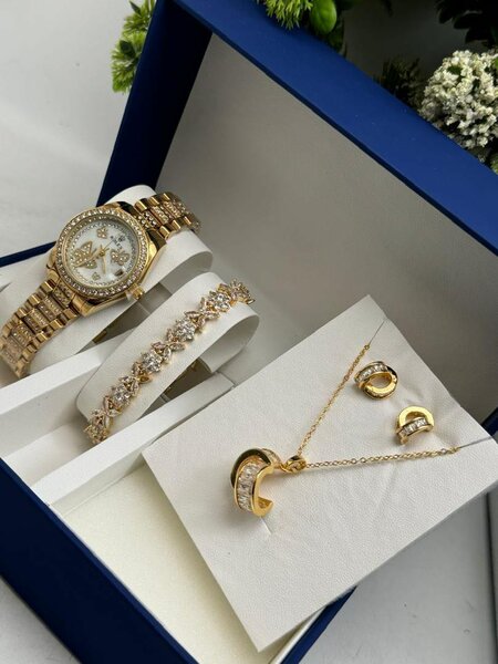 Watch set