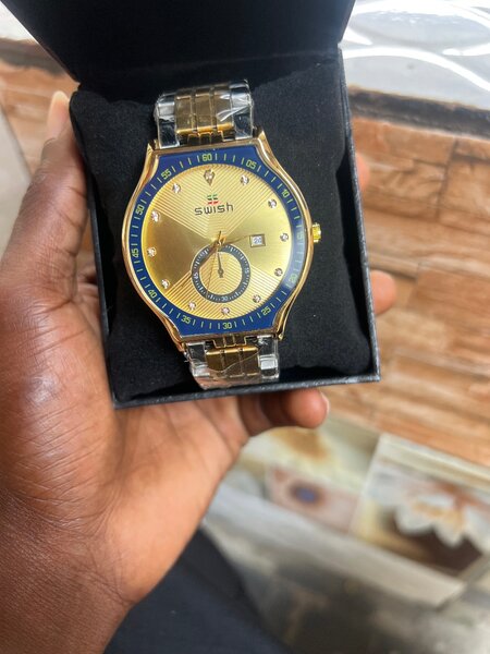 Montre Homme Dorée SWISH