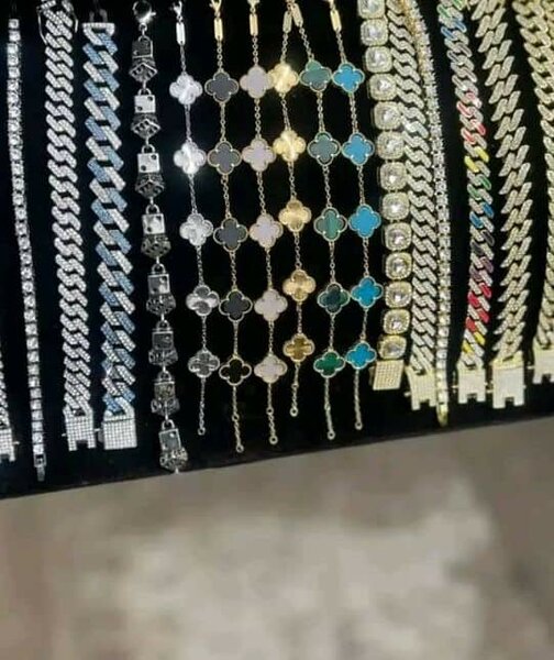 Bracelet