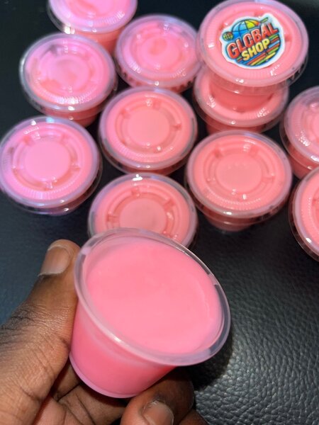 CRÈMES LÈVRES ROSES