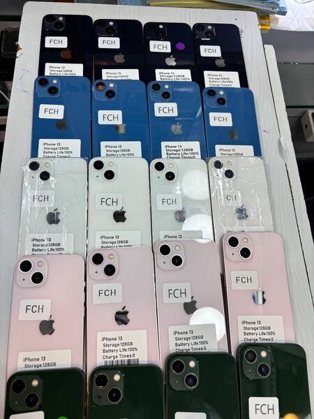 iPhone 13