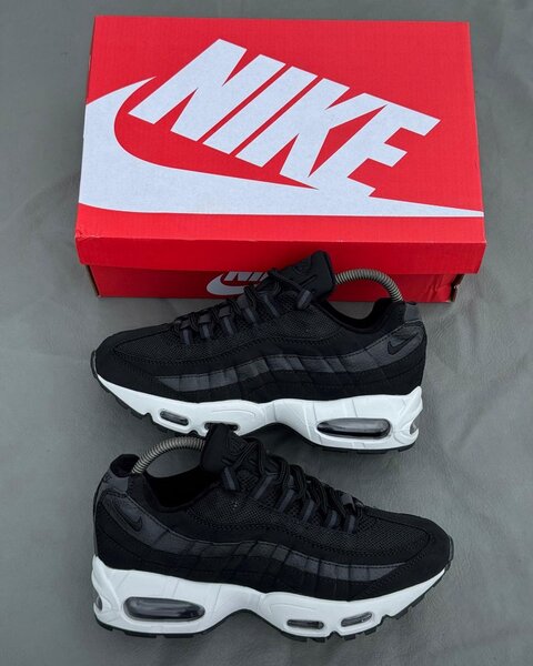 Nike Air Max 95 Baskets Noires