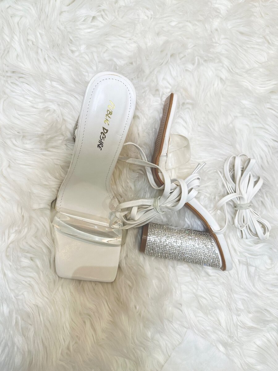 Public desire heels