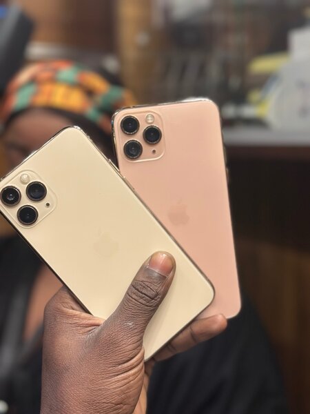 iPhone 11 Pro Gold