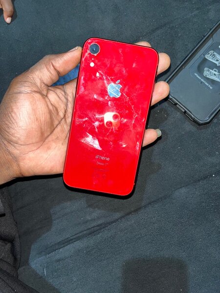 iPhone XR
