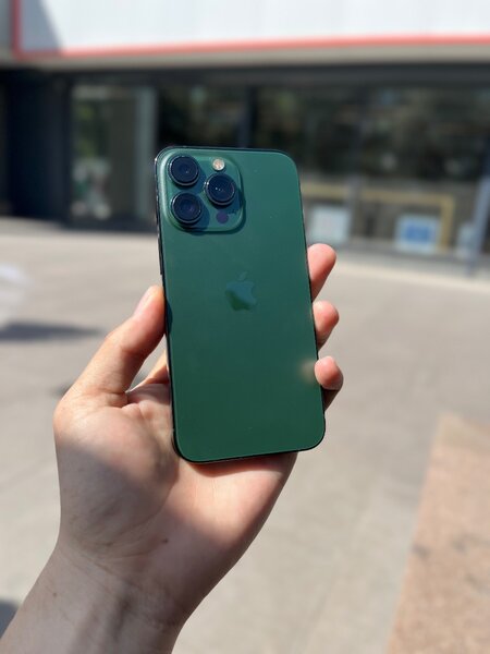 iPhone 13pro 256gb